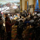 Identificación. Los correístas se concentraron en un hotel de la capital y sus reacciones fueron cautas.