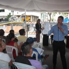 Charla. Personal municipal despeja dudas sobre cómo hacer el proceso de regularización de construcciones.