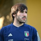 Tonalli tuvo que abandonar la concentración italiana por este caso.