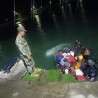 La Armada del Ecuador anunció que, una vez en tierra se otorgó asistencia médica a los rescatados.