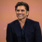 John Stamos, de 60 años, logró notoriedad mundial en la serie Un hogar casi perfecto.
