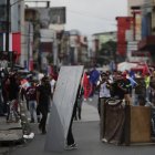 Decenas de manifestantes se lanzaron a las calles  en Ciudad de Panamá, mientras la Asamblea Nacional discutía sobre el modificado proyecto ley con Minera.