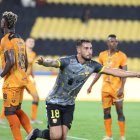 Francisco Fydriszewski, de Barcelona, abrió la cuenta en Guayaquil, ante los naranjas de Libertad.