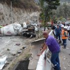 Tres personas perdieron la vida en la avenida Simón Bolívar.