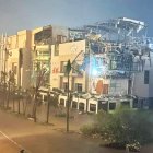 La captura de un vídeo que se viralizó en redes muestra los daños que sufrió un edificio por el paso del huracán Otis y las calles anegadas.