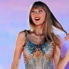 Taylor Swift en cantando en "The Eras Tour"