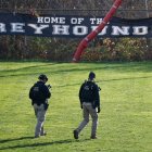 Lisbon (United States), 27/10/2023.- Law enforcement personnel search for the suspect two days after a mass shooting left 18 dead and 13 injured, in Lisbon, Maine, USA, 27 October 2023. Police continue to search for suspect Robert Card in the 25 October deadly attack in Lewiston, Maine. (Lisboa) EFE/EPA/CJ GUNTHER