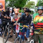 Participantes durante uno de los recorridos.
