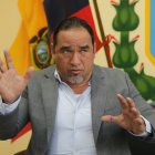 Dalton Narváez y su madre, Mariana Mendieta, también exalcaldesa, han sido objeto de ataques.