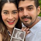 Jennifer Pazmiño y su novio.