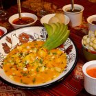 La gastronomía variada de Cuenca te deleitará en sus festividades de Independencia.