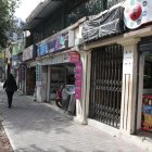 Papelerías, centros de computo, restaurantes, ópticas están vacíos a causa de los apagones.