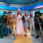 Danilo Carrera con sus compañeros de "Hoy Día".