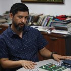 Actividad. Fue director del Centro de publicaciones de la Pontificia Universidad Católica del Ecuador (PUCE) durante una década.