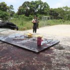 Sitio. Alrededor del tanque elevado de agua, la policía halló indicios del aparente consumo de sustancias.