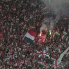 La hinchada del fluminense festeja el título