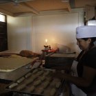 Dificultad. Los establecimientos comerciales como panaderías tuvieron dificultades para trabajar en los primeros días de cortes.