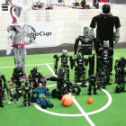 Ejemplos de robots humanoides