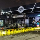 Un carro explotó en los exteriores de una discoteca
