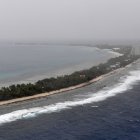 Es parte de un tratado bilateral, que contempla ayudar a esta nación del Pacífico a reubicar a una parte de sus 11.000 habitantes por la crisis climática.