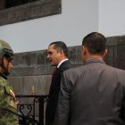 Llegada de las autoridades al Palacio de Gobierno.