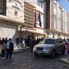 Evidencias. Los agentes de la Policía recopilaron evidencias en el Consejo de la Judicatura.