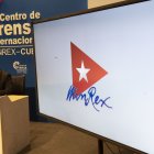Carlos Fernández de Cossío, viceministro de Relaciones Exteriores de Cuba, habla hoy durante una conferencia de prensa sobre las conversaciones migratorias Cuba-Estados Unidos, en el Centro de Prensa Internacional en La Habana (Cuba).