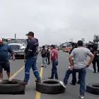 Protesta. Uno de los plantones que realizaron los choferes del transporte pesado en las carreteras de Ecuador.