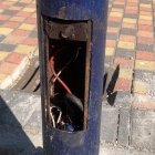 Daños. Cables y conductores eléctricos fueron robados en un parque.