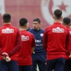 La selección de Chile tiene a Nicolás Córdova (c) como entrenador interino.