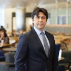 El economista para América Latina de Barclays, Alejandro Arreaza, se reunió en días pasados con Daniel Noboa y su equipo.