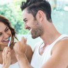 Limpieza dental - La buena apariencia de los dientes comienza con buenas costumbres