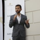 El Ministro Sebastián Palacios dijo que iniciará las acciones legales para determinar si un familiar tramitó a su nombre para favorecer a un club de fútbol profesional.