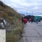 Un autobús se accidentó contra una camioneta