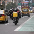 Según la AMT la placa tiene que ser visible.