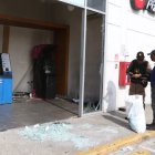El cajero automático fue atacado con explosivos.
