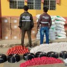 Incautación. El material explosivo que decomisaron miembros de la Policía Nacional y de las Fuerzas Armadas.