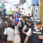 El centro de Guayaquil se ha vuelto más peligroso debido a la víspera de las fiestas decembrinas.