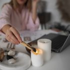 Lo relacionado a las energías apunta a la ciencia, pues todo lo que forma parte del universo es materia y energía.