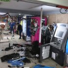 Antisociales se llevaron la plata de cajeros.