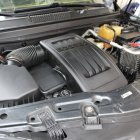 La falta de los elementos puede hacer que el motor del vehículo se recaliente, se pegue y sufra daños de varias partes y piezas.