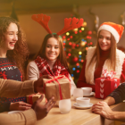El amigo secreto es un juego tradicional durante las fiestas navideñas.