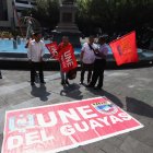 Los profesores protestan por el complejo escenario en el que trabajan.
