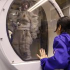 Estas adolescentes fueron seleccionadas por su excelencia académica, su interés en la ciencia y tecnología, y su situación de vulnerabilidad