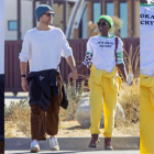 La pareja fue vista caminando por un parque nacional en California.