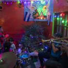 Feligreses participan en la celebración de la festividad religiosa popular "La Gritería" hoy, en Managua (Nicaragua).