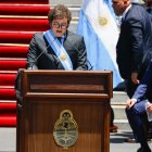 El presidente electo de Argentina, Javier Milei, habla desde el Congreso de la Nación luego de jurar como próximo jefe de Estado del país