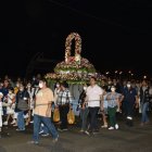 Los feligreses salen de la parroquia San Alberto Magno