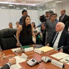 Reacción. Pamela Aguirre aseguró que se llamó a Santos Alvite a la comisión en más de una ocasión.