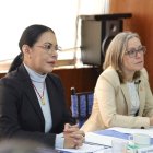 La funcionaria pide una reparación económica y el retiro de los derechos políticos de Aguilar.